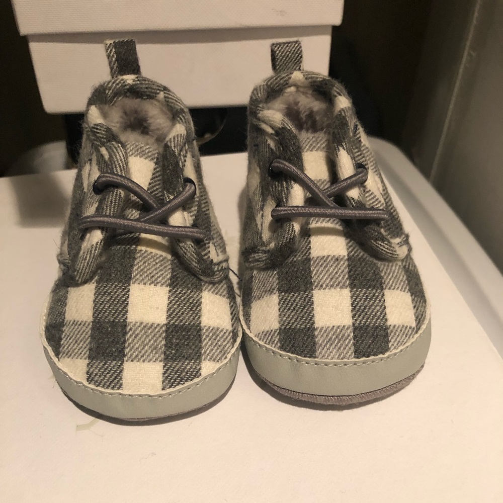 Infant shoes
